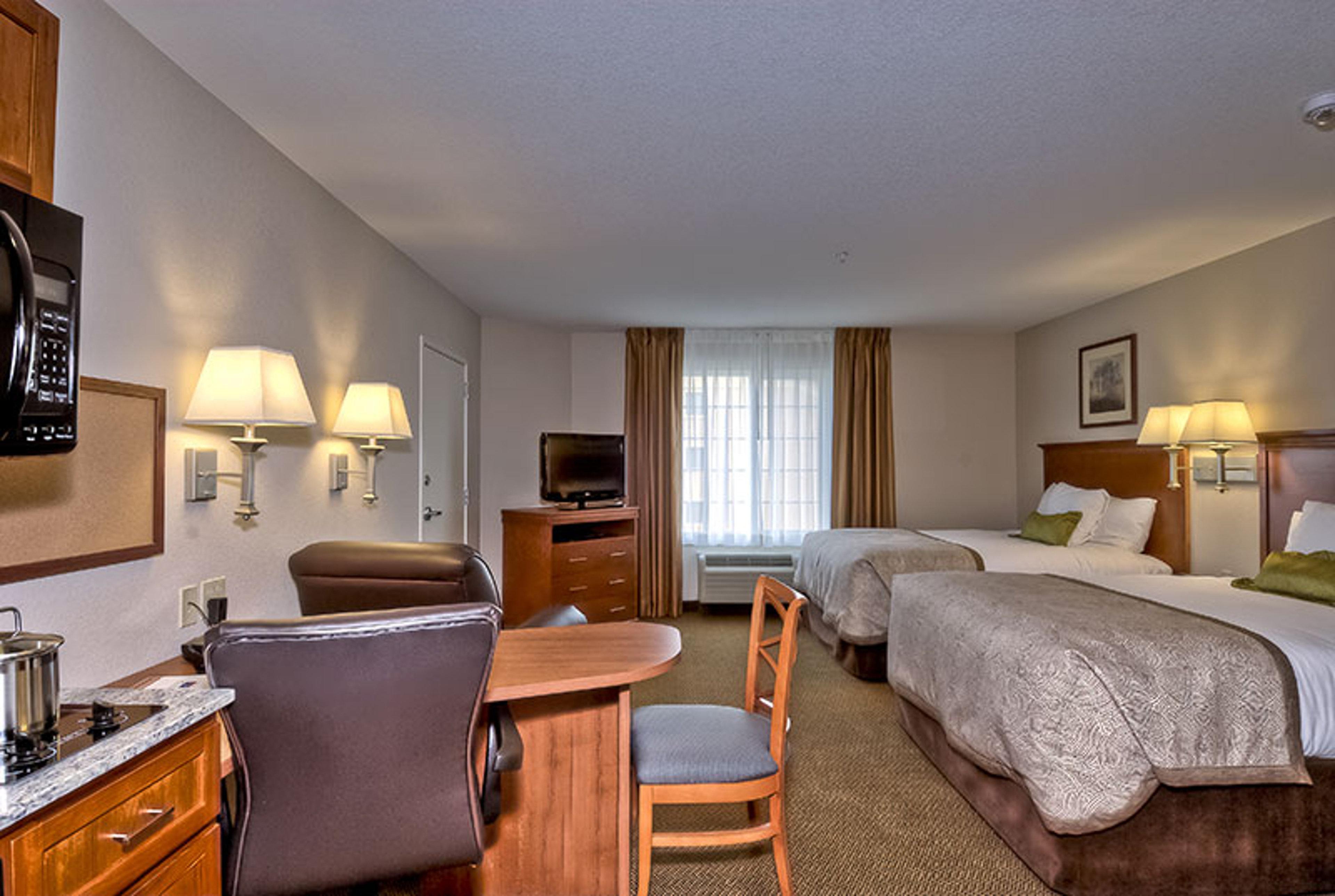 Candlewood Suites Burlington By Ihg Exterior photo